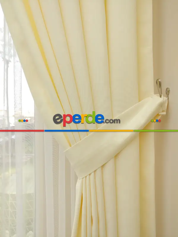 Krem Düz Fon Perde - Krem