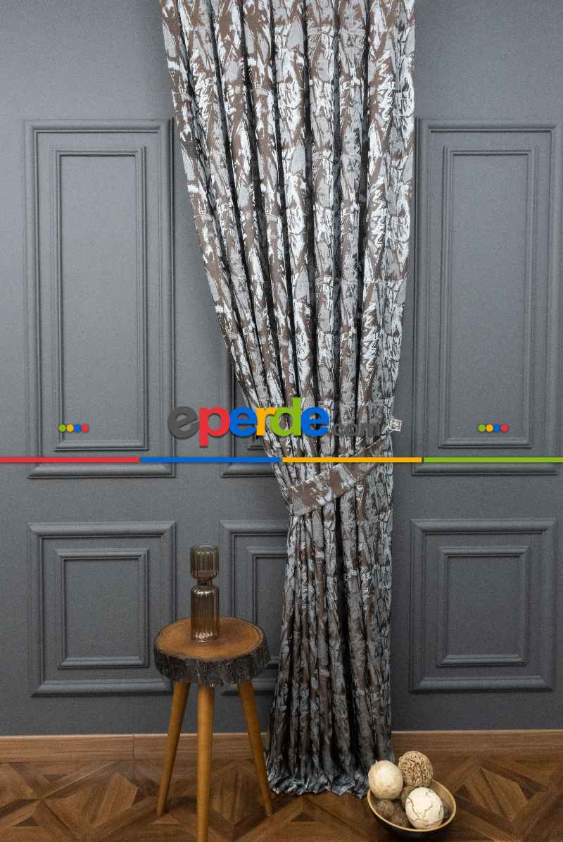 Jakar Dokuma Fon Perde Zemin Kahve (desen Açık Mavi) Renk