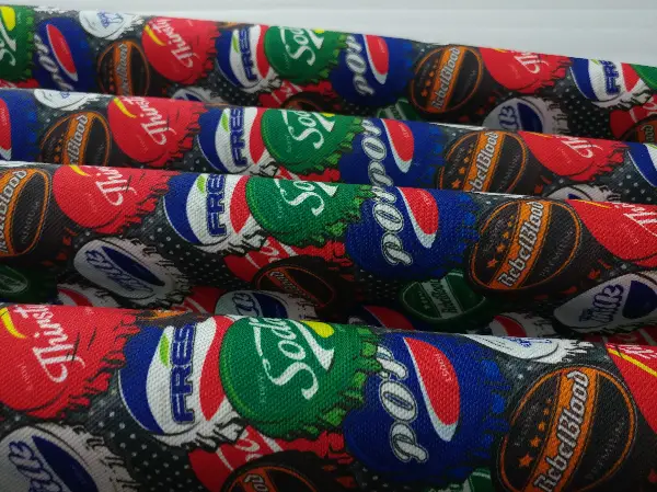 Pop-art Desenli Fon Perde Evm435 -p - Kumaşı Kalındır Duck Bezi Değildir.- Mavi-Kahve-Çok Renkli