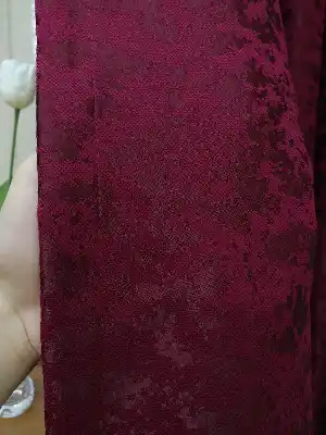 Bordo Rengi Kendinden Desenli Jakar Fon Perde (285 En)- Bordo
