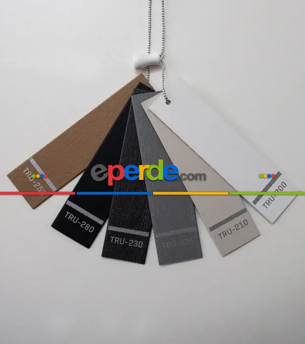 Mutfak 2025 Sezonu - 50 Mm Ahşap Görünümlü Kurdela Seçenekli Jaluzi Perde - Alev Almaz - Sudan Etkilenmez