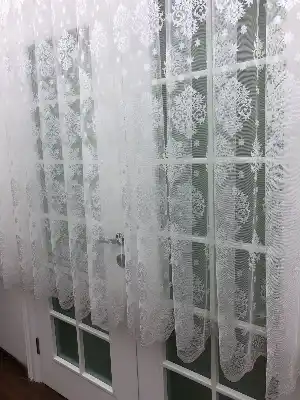 Örme Dokulu Serpme Damask Desenli Tül Perde - Ekru