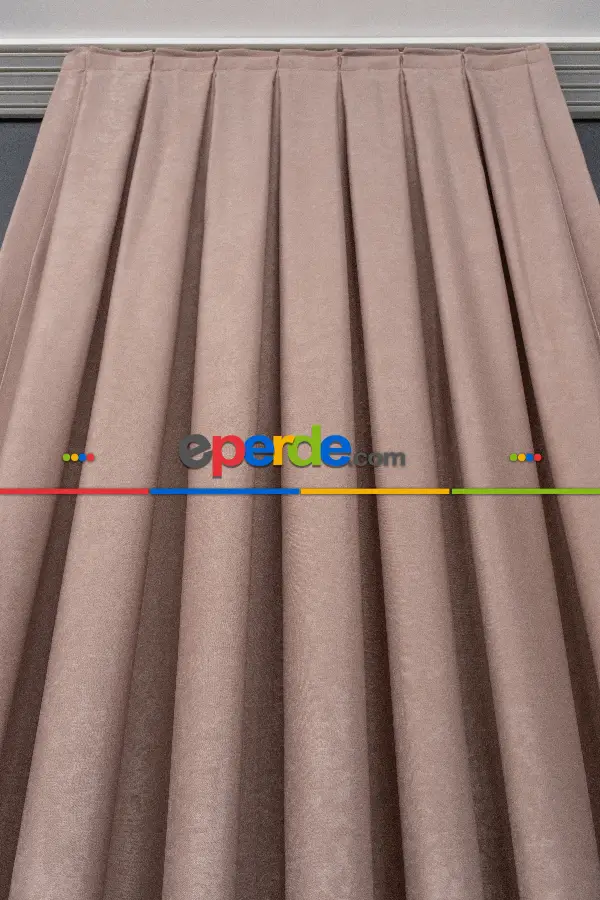 Düzrenk Kadifemsi Fon Perde Geniş En 285 Cm 120cm X 265cm 