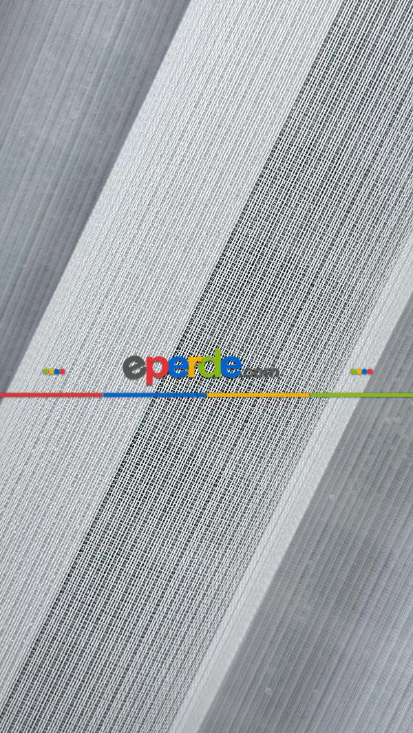 Salon - Brillant Ekru Hafif Simli Çizgili Seyrek Pile Tül Perde