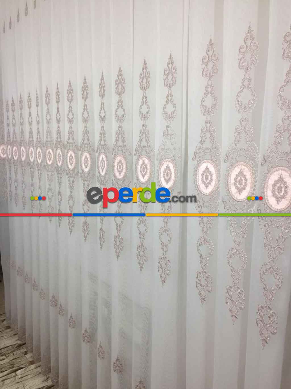 Arma Nakışlı Kadife Pudra İpek Zemin- Pudra