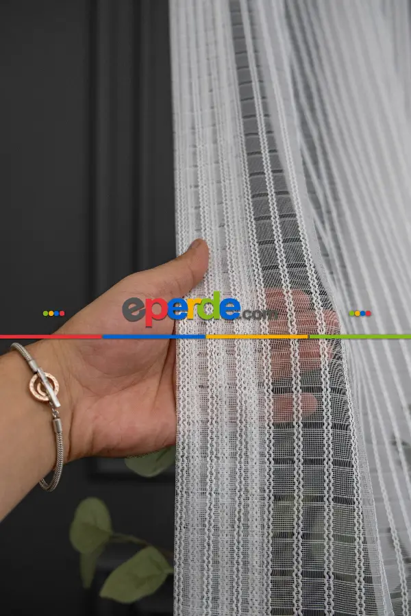 Salon - Mini Kare Silver Gümüş Tasarım Sırma Çizgili Tül