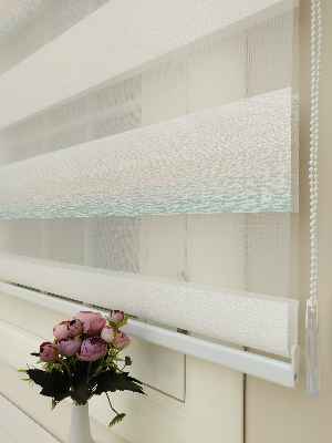 Renk Geçişli Degrade Detaylı Zebra Perde 2021 Elit- Yavru Ağzı-mint-ekru