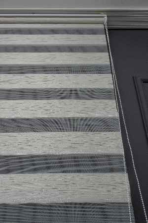 Zebra Perde -simli Kırık Pileli Zebra Perde