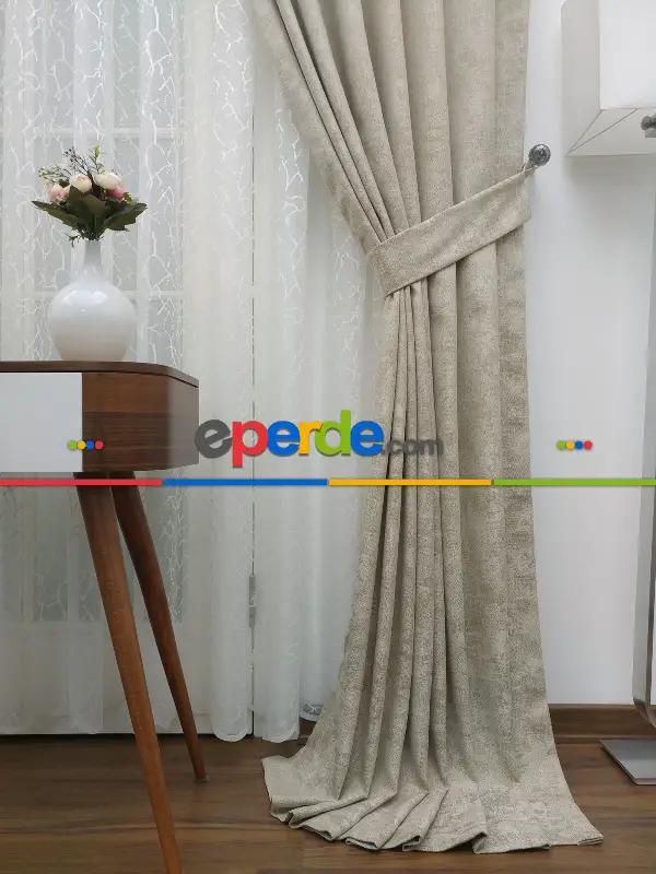 Açık Krem - Düz Jakar Fon Perde (180)- Krem Açık