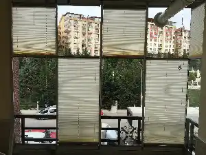 Cam Balkon Perdesi - Yapışkanlı - Plise - Krem Açık- Krem Açık