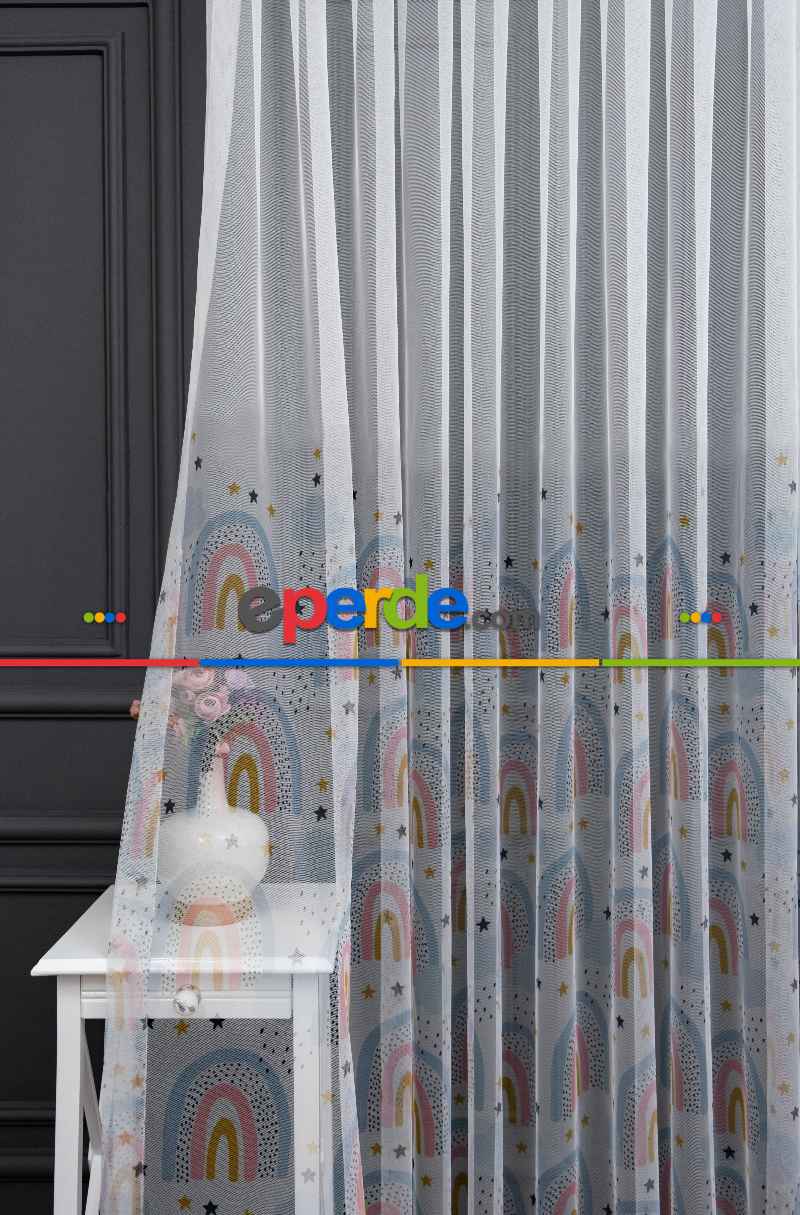 Petek Zemin Mavi Pembe Renkli Gökkuşağı Desenli Grek Baskılı Tül Perde