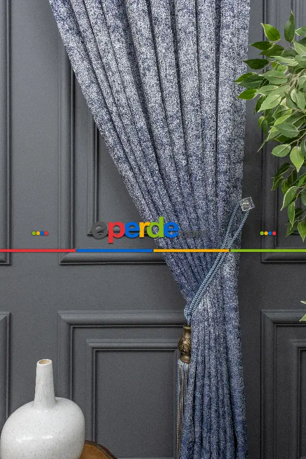 Desenli Jakar Fon Perde