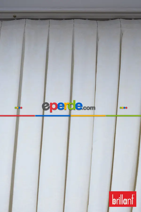 Brillant Jakar Fon Perde(dökümlü Fon )- Krem Açık