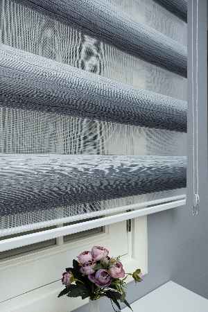 Zebra Perde 2021 Sezonu Gri Ve Beyaz Renk Geçişli Jakarlı A Kalite Zebraperde