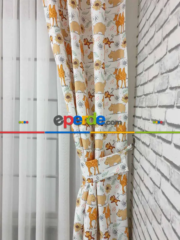 Hayvan Desenli Fon Perde Evm1087-1 Kumaşı Kalındır Duck Bezi Değildir- Siyah-beyaz-pembe Açık