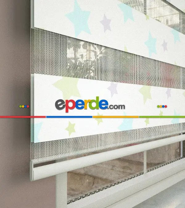 Yıldız Desenli Baskılı Zebra Perde- Çok Renkli