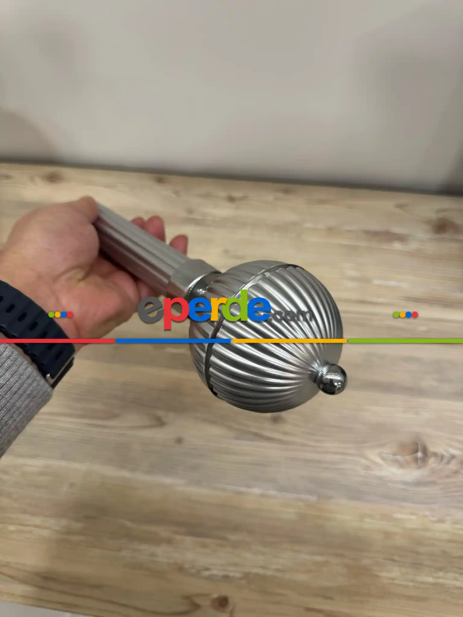 Metalik Gümüş Gri Metal Rustik Perdelik