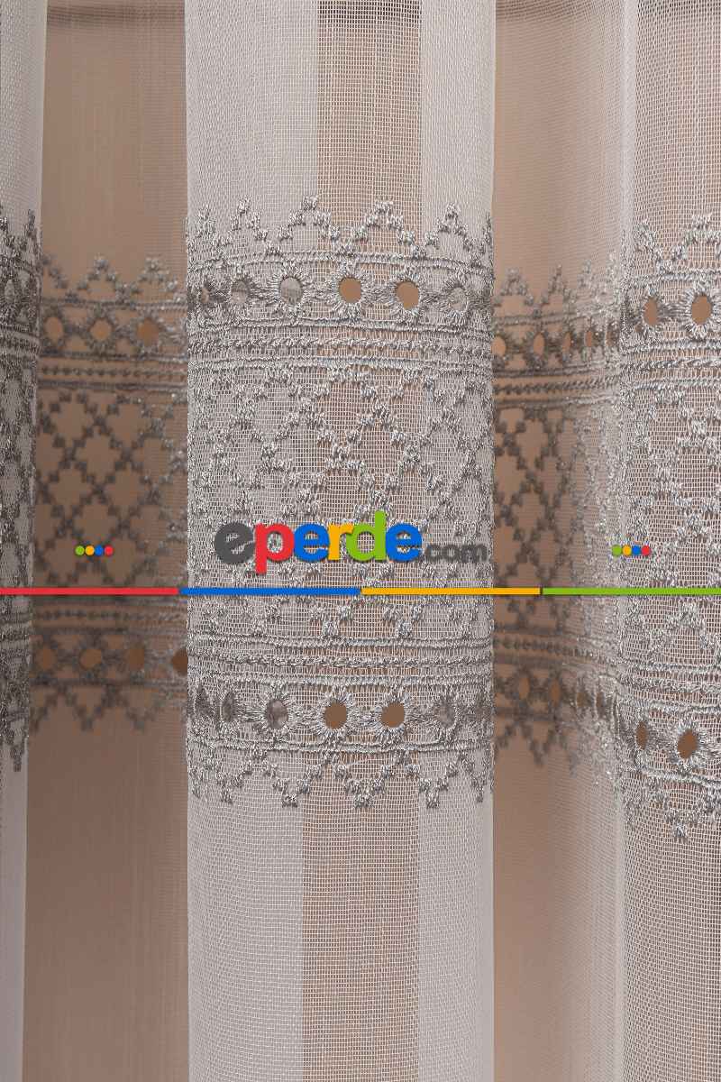 Salon Tül Modelleri - Enine Bantlı Avangart Nakış İşlemeli Tül Perde