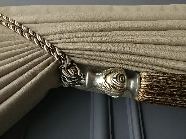 Salon Perdesi - Modern Keten Görünümlü Işık Geçirmez Karatma Fon Perde 2021 Ikon- Vizon Rengi