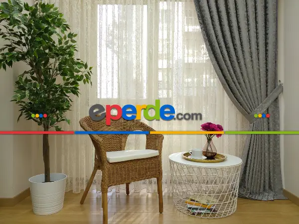 Açık Gri Kendinden Desenli Jakar Fon Perde (285 En)- Gri Açık