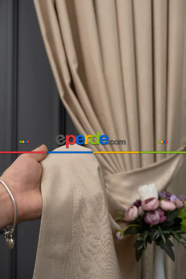 Oturma Odası Soft Fon Perde Bej Dökümlü En - Bej