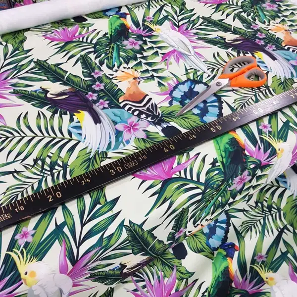 Papağan Ve Tropikal Desenli Fon Perde Evm1093 Kumaşı Kalındır Duck Bezi Değildir- Yeşil-Beyaz
