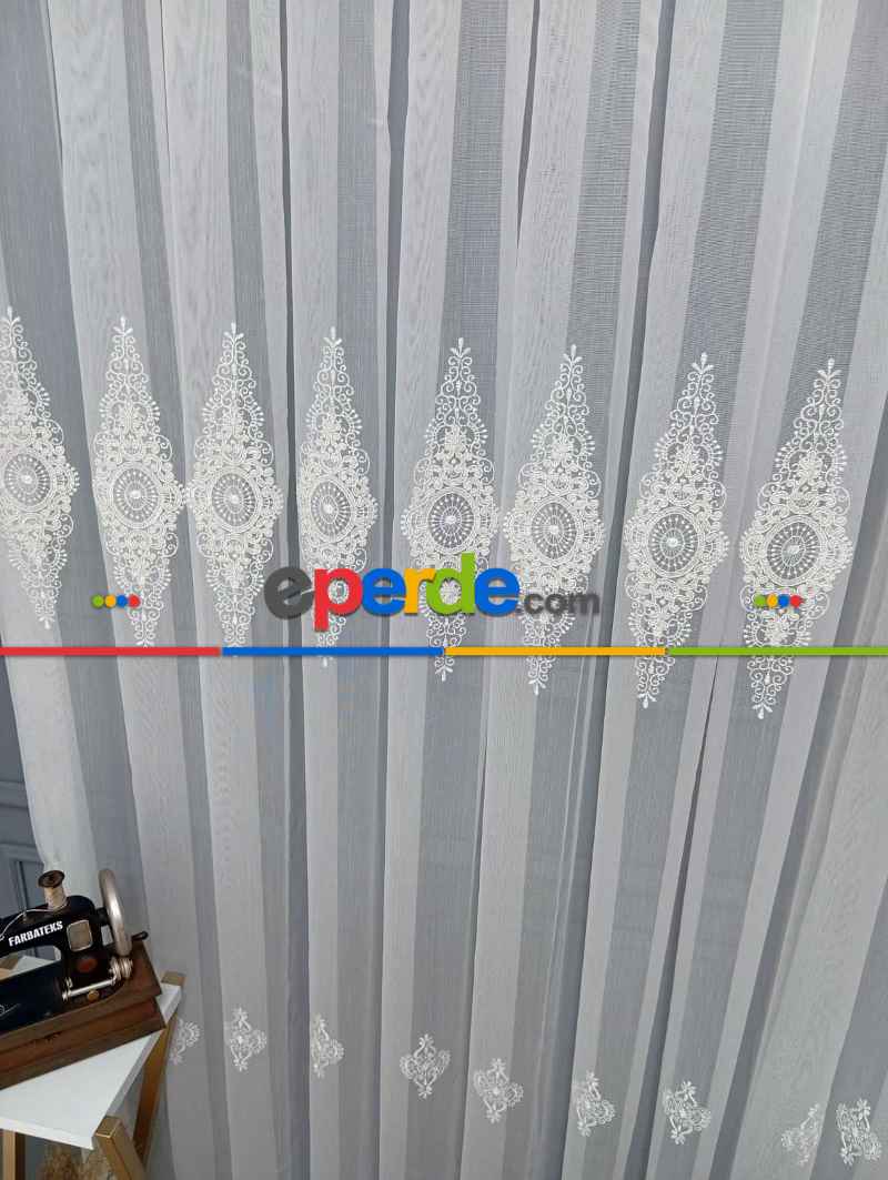 Taç Nakışlı Kort Damask Salon Model Tarz Tasarım Optima Exculusive