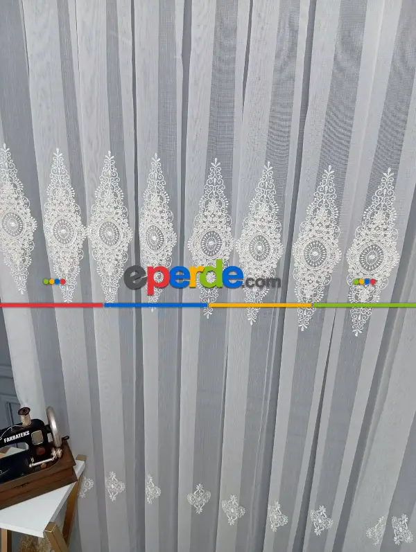 Taç Nakışlı Kort Damask Salon Model Tarz Tasarım Optima Exculusive