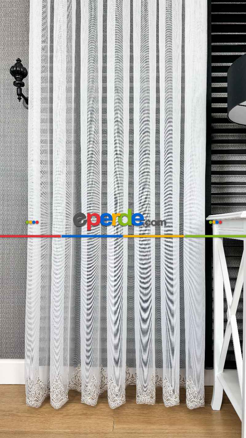 Yatak Odası Ekru Bej Etek Ucu Özel İplik Hafif Simli Damask Brode İşlemeli Tül Perde - Ağır Gramajlı Premium Nakışlı