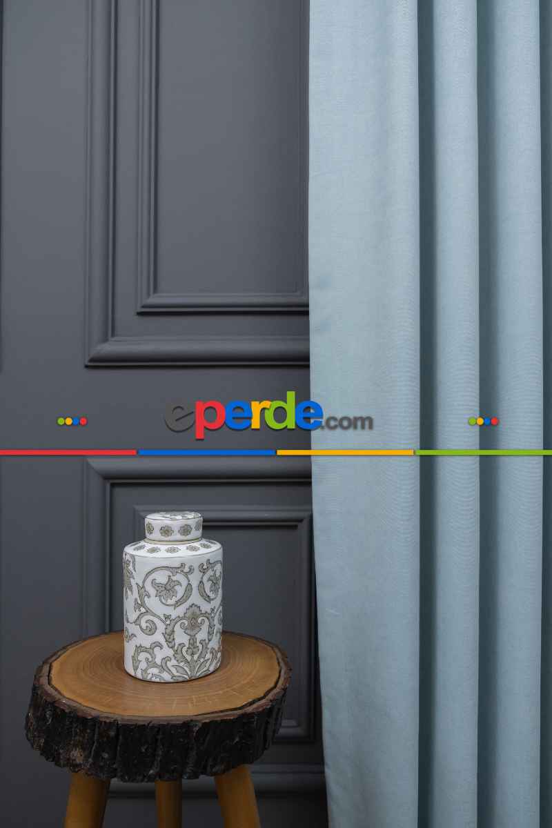 Salon - Mint Yeşli Düz F0n Perde Dökümlü En 