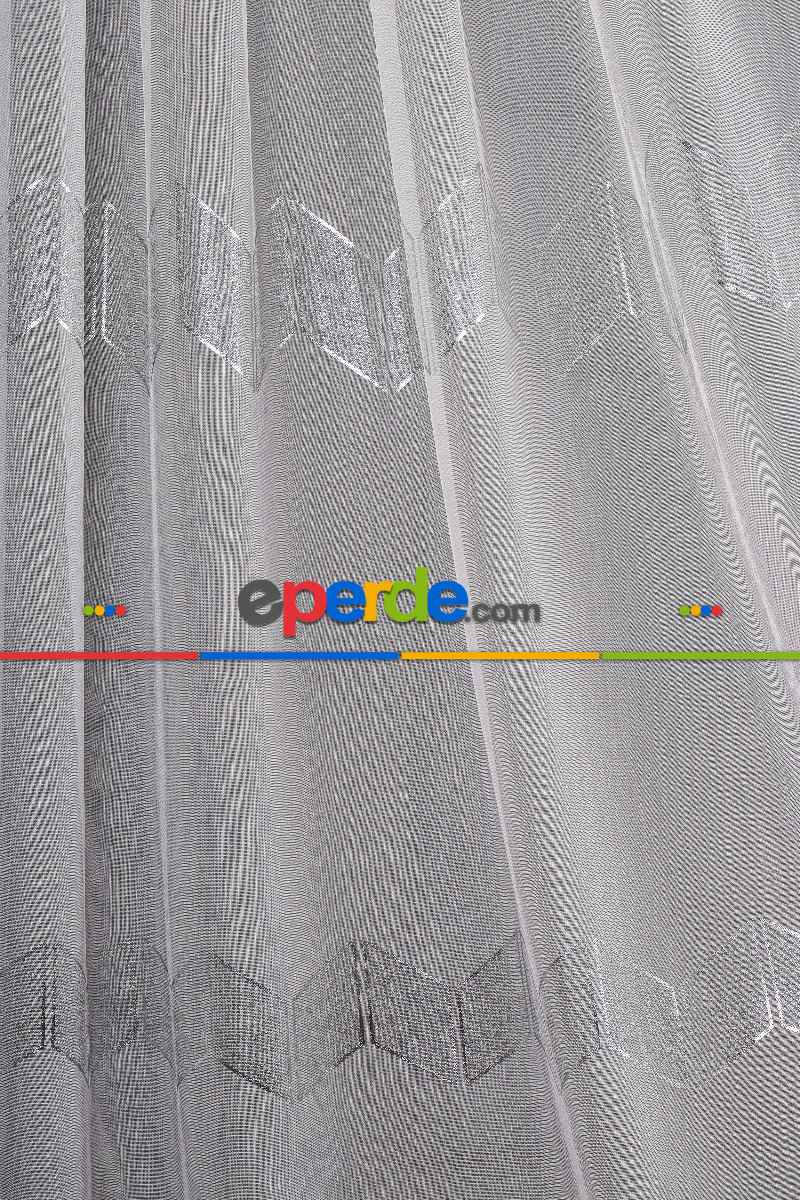 Yatak Odası - Enine Bantlı Ekru-gümüş Tt Zemin Tül Perde