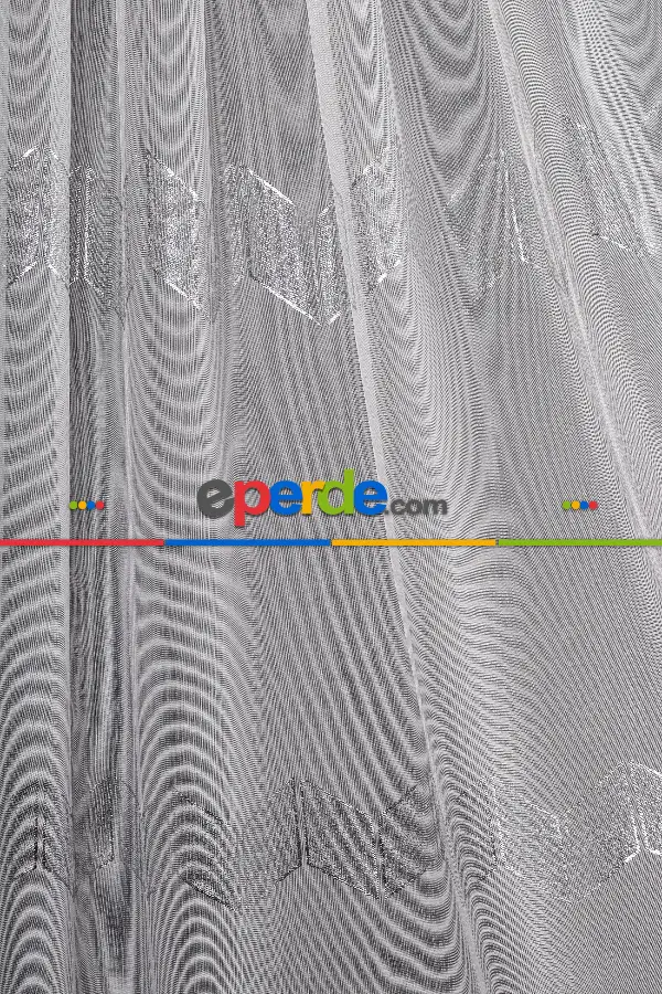 Yatak Odası - Enine Bantlı Ekru-gümüş Tt Zemin Tül Perde