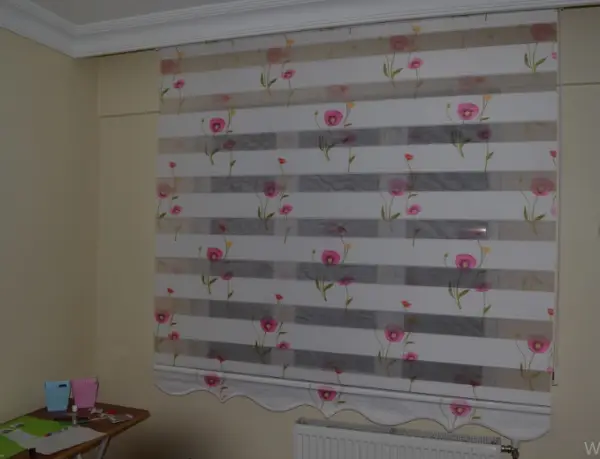 Baskılı Zebra Perde Gelincik Desen- Beyaz-kırmızı Açık-pembe Açık- Çok Renkli 3