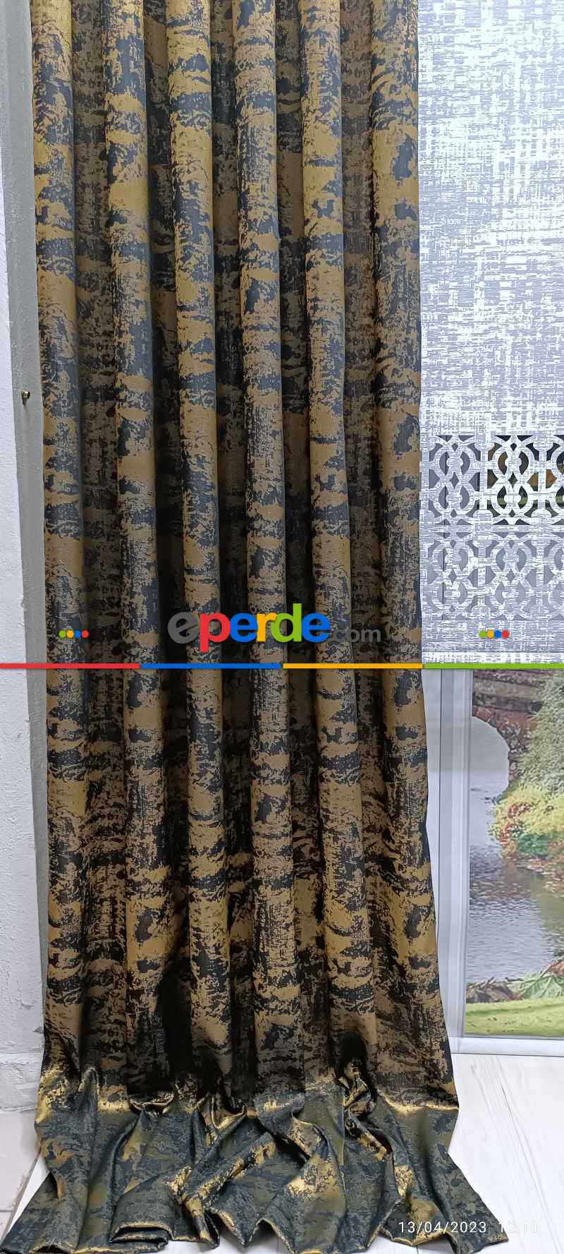 Oturma Odası -  2025 Elit Modern Damask Desenli Fosforlu İplik Dokuma Fon Perde - 1