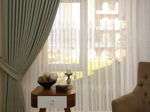 Oturma Odası - Taş Rengi Düz Sade Fon Perde (  Dökümlü Fon )- Taş Rengi