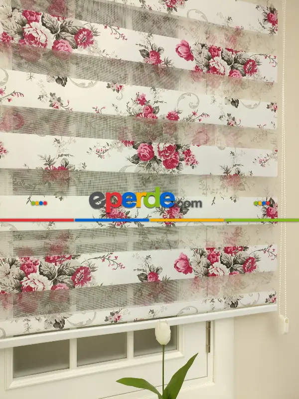 Zebra Perde - Çiçek Baskılı Çocuk Ve Genç Odası- Mor