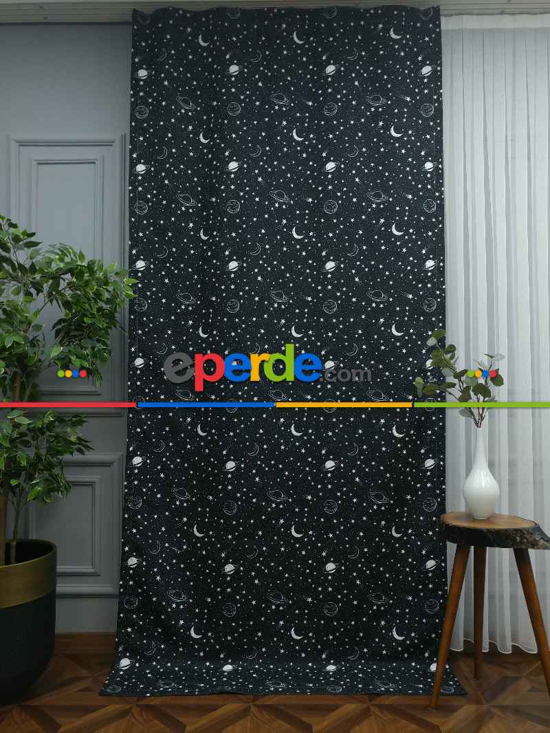 Uzay Gezegen Desenli Fon Perde Evm667 Kumaşı Kalındır Duck Bezi Değildir- Siyah-Beyaz