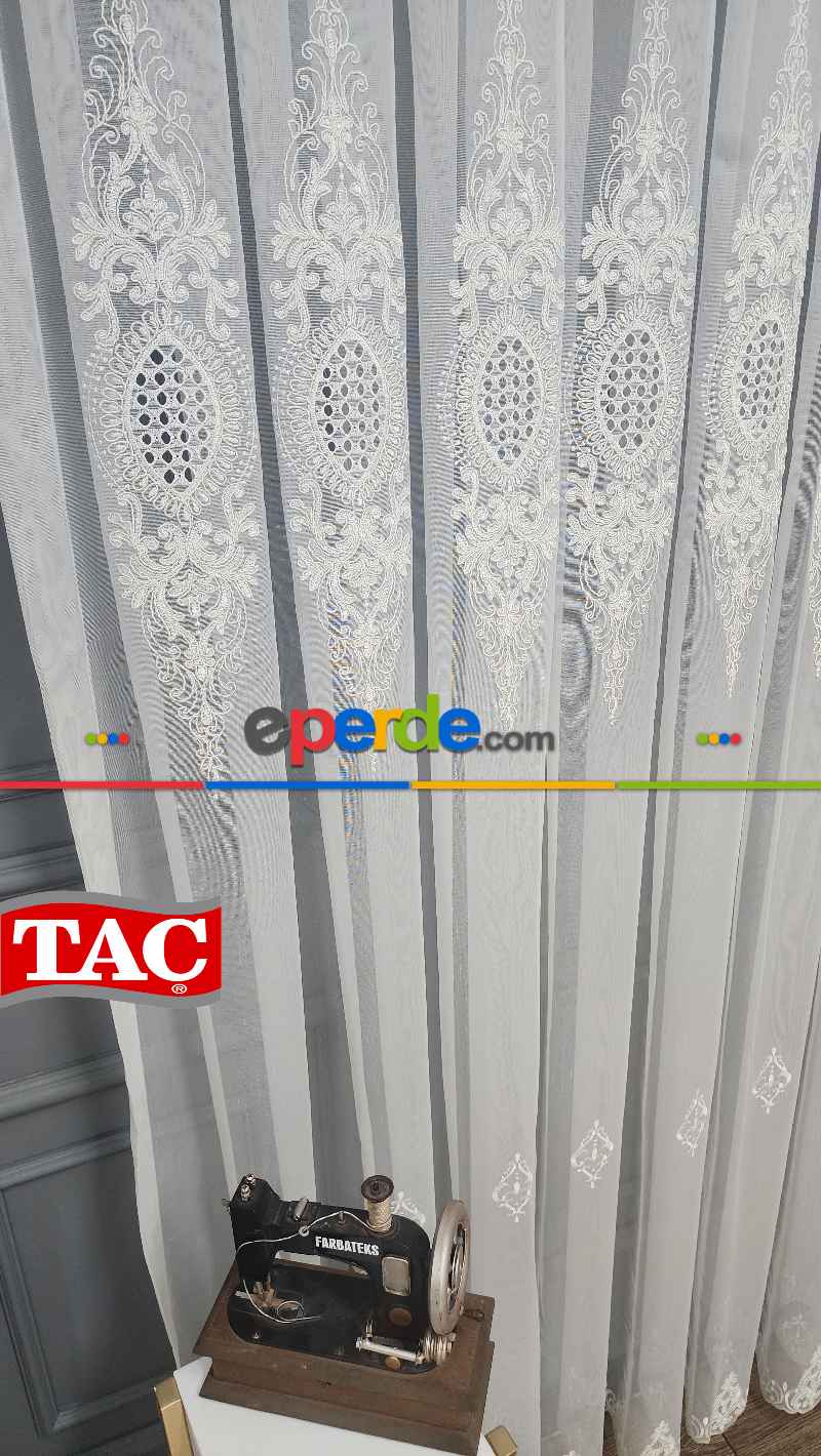 Taç Nakışlı Kort Damask Salon Model Tarz Tasarım Mega Exculusive