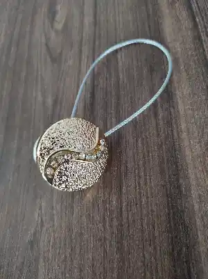 Mıknatıslı Mandal
