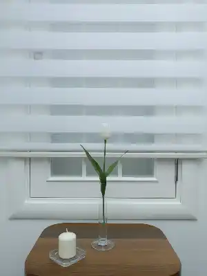 Beyaz Düz Zebra Perde- Beyaz