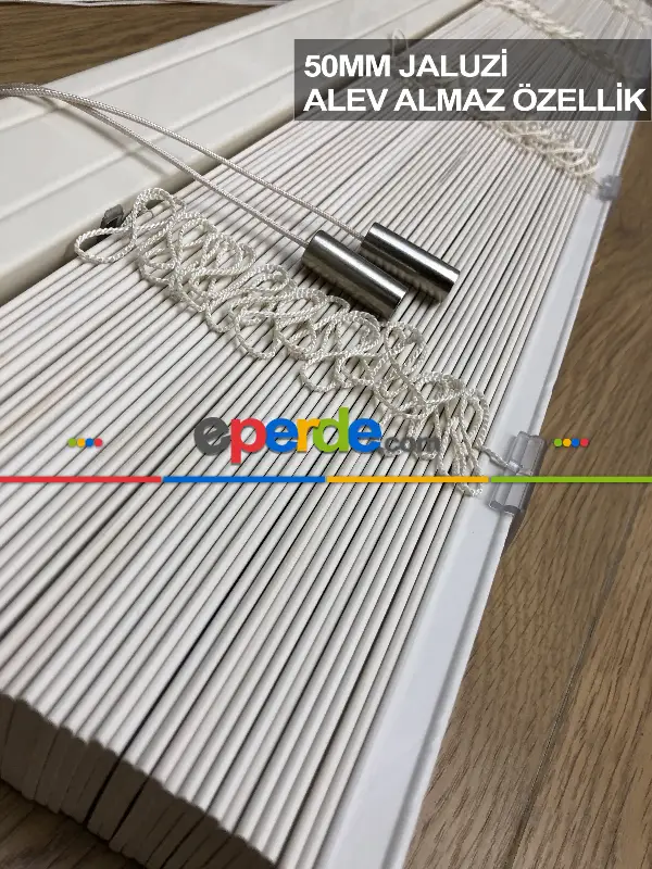 50mm Krem Ahşap Efektli Jaluzi Perde Alev Almaz Özellik- Krem