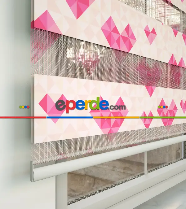 Çocuk Odası Zebra - Kalp Desenli Baskılı Zebra Perde- Pembe