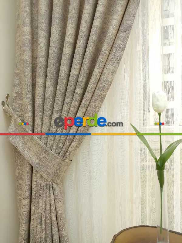 Mürdüm Krem- Düz Jakar Fon Perde (180)- Krem-Mürdüm