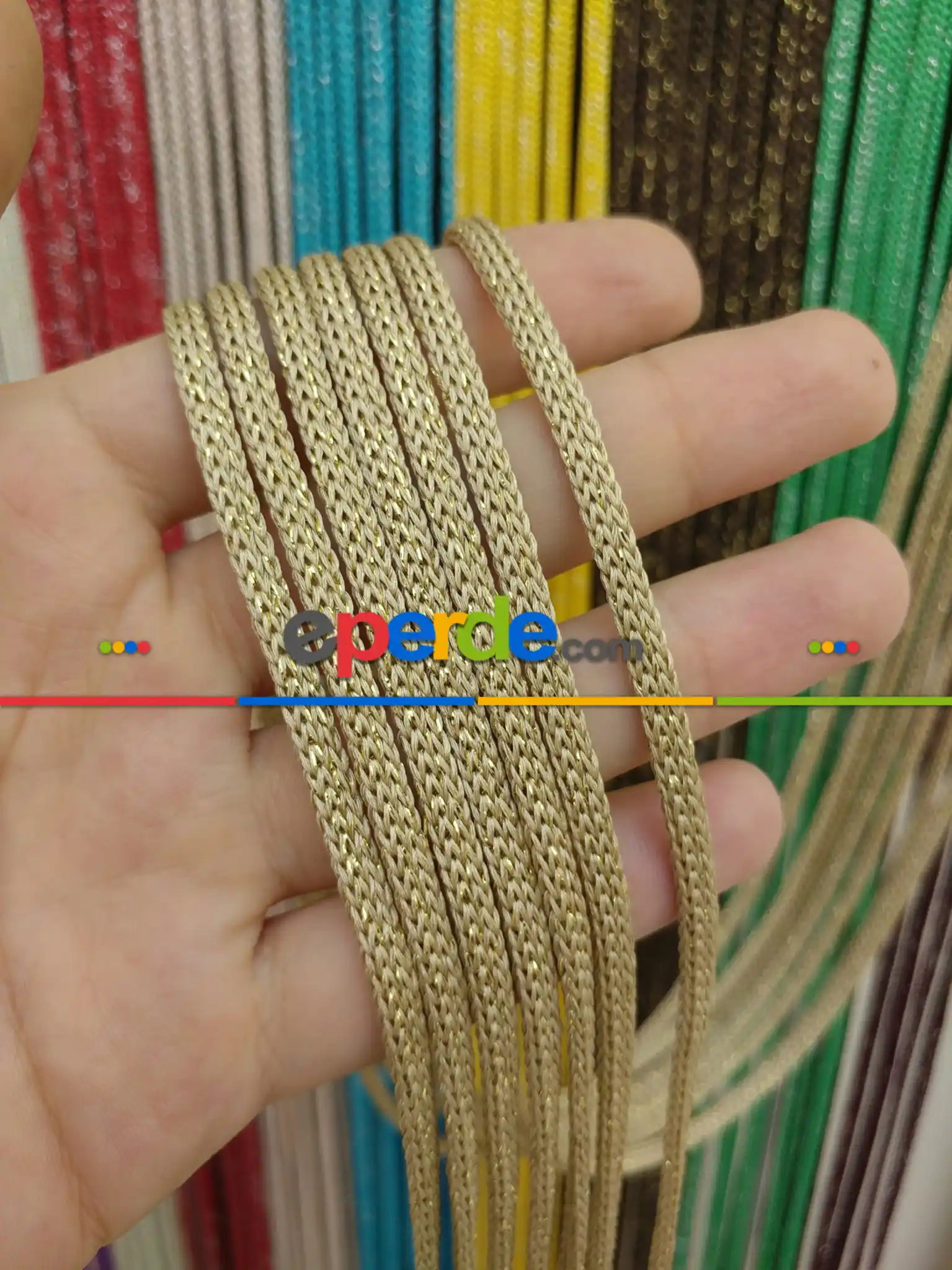 Bej Altın Rengi Simli İp Perde Jumbo Zincir Serisi- Bej-altın