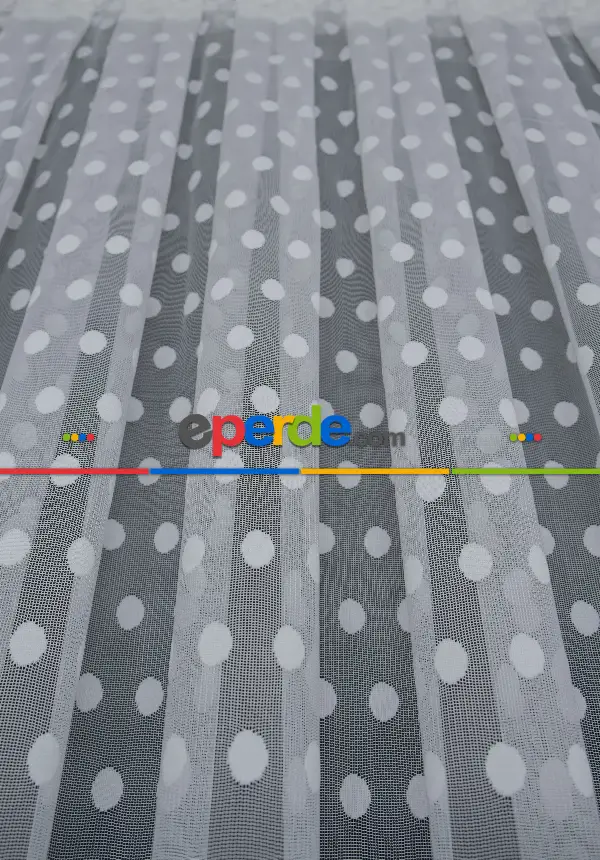 Bebek Odası Tül Perde - Puantiyeli Tül Noktalı Daire Desen Tül Perde