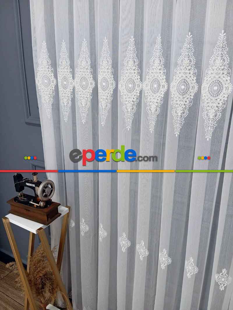 Taç Nakışlı Kort Damask Salon Model Tarz Tasarım Optima Exculusive