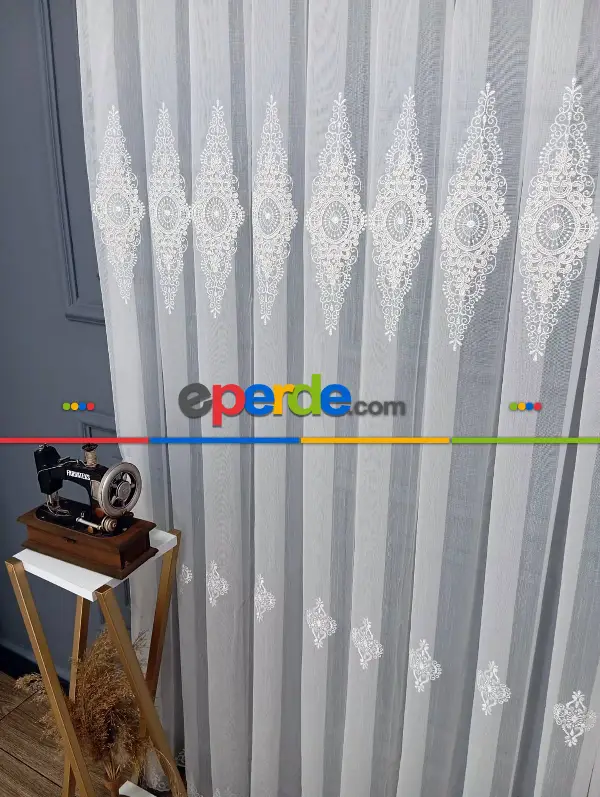 Taç Nakışlı Kort Damask Salon Model Tarz Tasarım Optima Exculusive