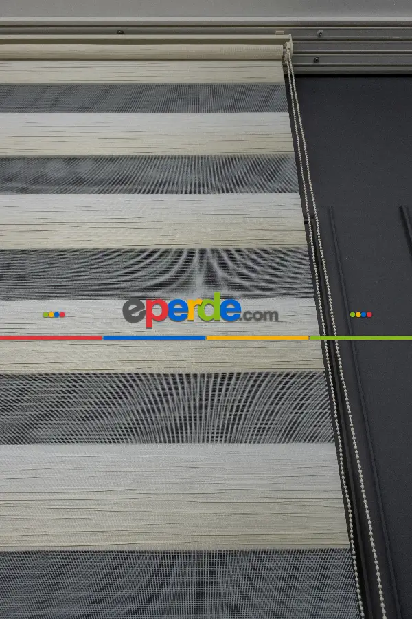 Oturma Odası - Açık Krem Renginden Koyu Krem Rengine Geçişli Plise Zebra Perde