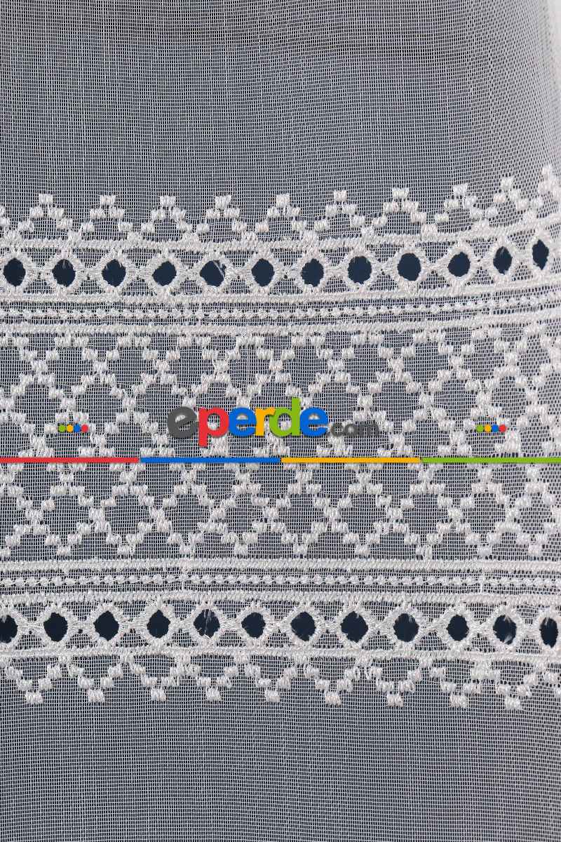 Salon Tül - Enine Bantlı Avangart Nakış İşlemeli Tül Perde