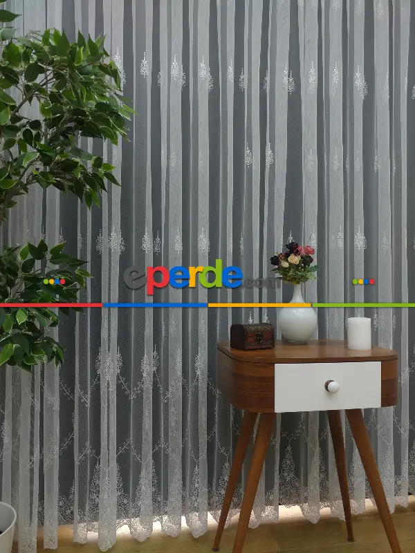 %60 İndirimli - Nakış İşlemeli Desenli Tül Perde - Ütü İstemez- Ekru